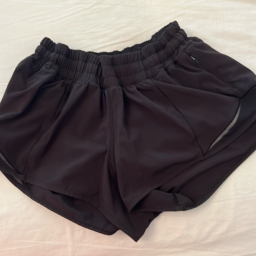 hotty hot Lululemon low rise shorts